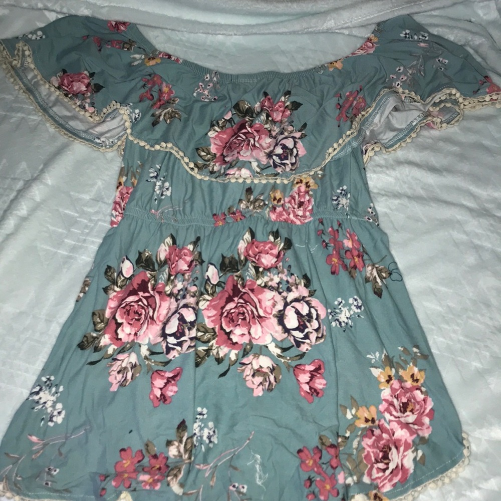Short sleeved romper dress